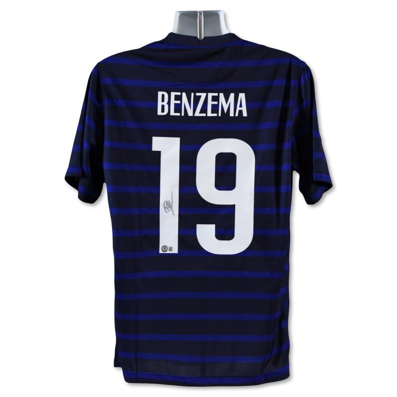 Autographed/Signed Karim Benzema Real Madrid 2021 White Jersey